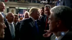 Між Трампом та главою ФБР зростає протистояння через таємний документ. Відео