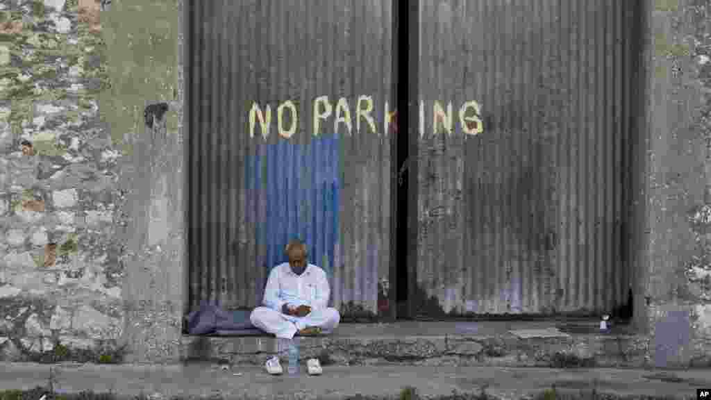 Tunawa da 'yan gudun hijira a kasar Girka.