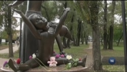 Як подолати прірви незнання, які досі існують у свідомості сучасників про Голокост? Відео