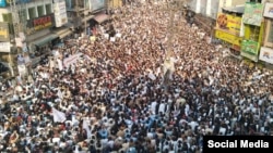 څيړونکي وایي د رياست په غلطو پاليسو اوس پښتانه خبر شوي دي، زلمي بيدار شوي او د امن او يو سوکاله ژوند ورکولو نه پرته حکومت او رياست سره بله لاره نه ده پاتې