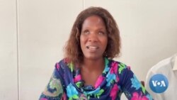 Pessoas com deficiência visual aprendem braile em Maputo