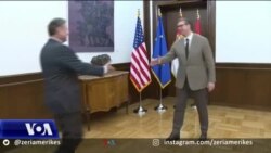 Escobar pret dialog të përshpejtuar Kosovë dhe Serbi 