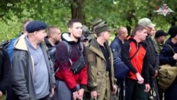 Ռուս պահեստայինները ժամանում են ռազմաբազա