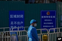 北京一个居民区被封控。（2022年11月13日）