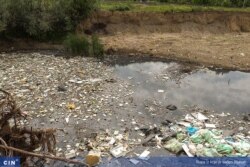 Rupa iz koje je vađen šljunak