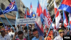 Children dressed as angels take part in a Mass on the eve of Christmas at the South Cathedral official Catholic church in Beijing, China.