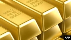 Việt Nam cho phép nhập khẩu hơn 2 tấn vàng