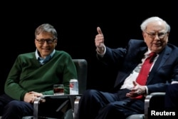 Bill Gates and Warren Buffett in New York, Jan. 27, 2017.