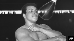 Muhammad Ali (1942-2016)