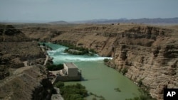 ذخیرۀ آبی بند کجکی، یک‌ونیم برابر بند سلما است و دو برابر آن برق نیز تولید خواهد کرد