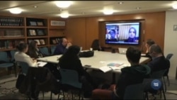 Прибуток для сирійських біженців у США - навчання арабської мови. Відео