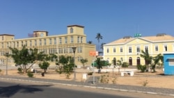 Reabilitação dos CFM levanta dúvidas -2:47