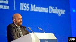 ཨི་སི་རལ་གྱི་རྒྱལ་སྲུང་སློབ་སྟོན་པ་ཟུར་པ་ཨེ་ཡལ་ཧུ་ལ་ཏས་