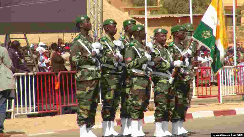 Jami'an tsaron kasar Nijar yayin da kasar ke bikin tunawa da samun 'yancin kai a jihar Tahoua, Disamba 18, 2017