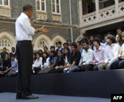 Obama raqib davlatlar – Hindiston va Pokistonni tinchlik va muloqotga undamoqda