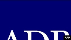 Các đại biểu tới Việt Nam tham dự Hội nghị thường niên ADB