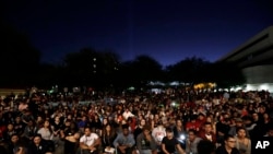 Захід вшанування пам'яті жертв стрілянини в Лас-Вегасі в Університеті Невади