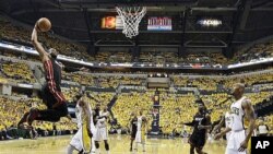 Imagine seeing this shot from the players' points of view.