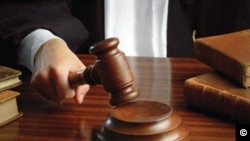 سوټک عدالتونو کې د ججانو د اقتدار نښه ده