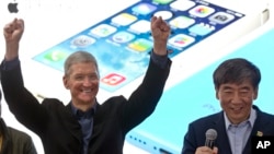 Тім Кук очолив Apple після смерті Стіва Джобса