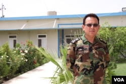 Peshmerga General Kamel Majid describes ethnic violence against Kurdish people going back to the 1960s and modern-day efforts to correct these abuses, leaving some families stranded in camps, May 30, 2018. (H. Murdock/VOA)