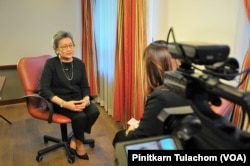 Thailand’s Minister of Commerce Apiradi Tantraporn talks with VOA Thai during her visits in Washington, DC. Oct 4, 2017.