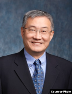 美国三一学院经济系终身教授文贯中（文贯中提供）