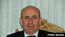 زیرەک کەمال