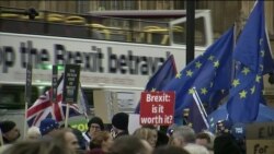Які ризики постануть перед Великобританією, якщо Брекзит станеться без угоди? Відео