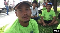 លោក យ៉ា វណ្ណដា កីឡាករ​រងគ្រោះ​ដោយ​សារ​ទូក​ទេសចរណ៍​បុក​ទូក ង ប្រាប់ VOA ពី​ហេតុការណ៍ នៅ​រាជធានី​ភ្នំពេញ ​កាលពី​ថ្ងៃទី​១១ ខែ​វិច្ឆិកា ឆ្នាំ​២០១៦។