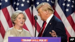 Suzi Vajls i Donald Tramp tokom proslave nakon predsedničkih izbora (AP/Alex Brandon)