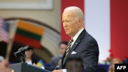 “Ние сме подготвени за борбата што претстои“, додаде претседателот на САД. За сојузниците на Украина, тој рече: „Нашето единство нема да поколеба, ви ветувам“.