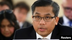 រូបឯកសារ៖ ឯកអគ្គរដ្ឋទូត​មីយ៉ាន់ម៉ា​ប្រចាំ​អង្គការ​សហប្រជាជាតិ​លោក Kyaw Moe Tun ថ្លែង​នៅឯ​ក្រុមប្រឹក្សា​សិទ្ធិមនុស្ស​អង្គការ​សហ​ប្រជាជាតិ​នៅ​ទីក្រុង​ហ្សឺណែវ​នៃ​ប្រទេស​ស្វីស ថ្ងៃទី១១ ខែមីនា ឆ្នាំ២០១៩។