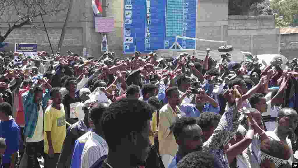 Des manifestations ont éclaté lors du festival d'Oromo en Ethiopie, le 2 octobre 2016.