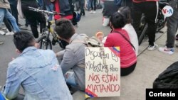 Manifestación pacífica en el Monumento a Los Héroes, en Bogotá, el 15 de mayo de 2021. [Foto: Cortesía Valentina Laverde]
