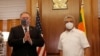 အမေရိကန်နိုင်ငံခြားရေးဝန်ကြီး Mike Pompeo နဲ့ သီရိလင်္ကာသမ္မတ Gotabaya Rajapaksa တို့ သီရိလင်္ကာနိုင်ငံ ကိုလမ်ဘိုမြို့တော်မှာ တွေ့ဆုံတဲ့ မြင်ကွင်း။ (အောက်တိုဘာ ၂၈၊ ၂၀၂၀)