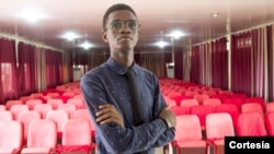 Fernando Kawendimba, psicólogo e escritor