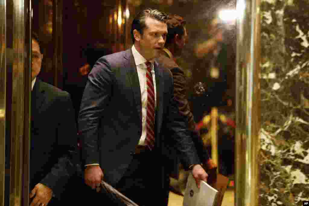 ტელეკომპანია "ფოქს-ნიუსის" (Fox News) წამყვანი პიტ ჰეგსეთი ამერიკის თავდაცვის მდივნის პოსტზე დაასახელეს. 44 წლის ომის ვეტერანი შეერთებული შტატების ეროვნული გვარდიის რეზერვისტიცაა. პენტაგონის მომავალმა შეფმა უნდა უხელმძღვანელოს შეერთებული შტატების თავდაცვის უზარმაზარ დეპარტამენტს, რომელშიც ერთიანდება 800 000-ზე მეტი თანამშრომელი და ორმილიონიანი ამერიკული არმიის შემადგენლობა.