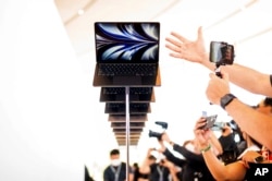 "Apple" mahsulotlari ko'rgazmasli, Kupertino, Kaliforniya shtati, 6-iyun, 2022