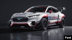 ماستنگ ماک ای ۱۴۰۰