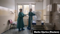 PCR test na Kovid košta 9.000 dinara