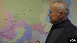 俄罗斯西伯利亚东部一所与石油天然气开采有关大学中的地图显示远东石油管道线路进入中国。