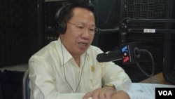 លោក ឈាង វុន ប្រធានគណៈកម្មការ​កិច្ចការ​បរទេស​នៃ​សភាជាតិ​និង​ជា​សមាជិក​ក្រុម​ការងារ​ចរចា​កែទម្រង់​ការ​បោះឆ្នោត​មក​ពី​គណបក្ស​ប្រជាជន​កម្ពុជា​បាន​បញ្ជាក់​ក្នុង​កម្មវិធី​ហេឡូវីអូអេ​​កាល​ពីថ្ងៃ​ច័ន្ទ​​​ទី​១៧​ខែ​មីនា។