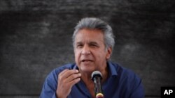 El presidente de Ecuador, Lenin Moreno dijo que otros países y "personalidades importantes" que no mencionó están trabajando para mediar en una solución al problema de Julian Assange.