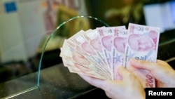 لیر ترکیه - آرشیو