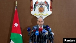 ئەیمەن ئەلسەفەدی وەزیری دەرەوەی ئوردن لە میانی کۆنگرەیەکی ڕۆژنامەوانیدا لە عەممان