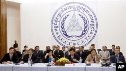 ភាគី​កម្ពុជា​ក្នុង​សាលាក្តី​ខ្មែរក្រហម​ត្រូវការ​ថវិកា​ចំនួន​៩,៣​លាន​ដុល្លារ​អាមេរិក​សម្រាប់​ប្រតិបត្តិការ​នៅ​ឆ្នាំ​២០១៣​នេះ។