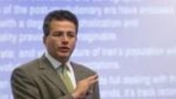 دکتر مهرزاد بروجردی، بنیانگذار مطالعات خاور میانه در دانشگاه سیراکیوز در نیویورک