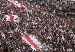 Otra vista de las protestas en Minsk, Bielorrusia, el 23 de agosto de 2020.