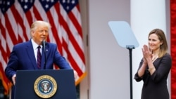 Predsjednik SAD govori na ceremoniji u Bijeloj kući pored kandidatkinje za Vrhovni sudi Amy Coney Barrett